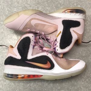 Nike Men’s Athletic Shoes in Pink, Black, Peach and Gold Accent